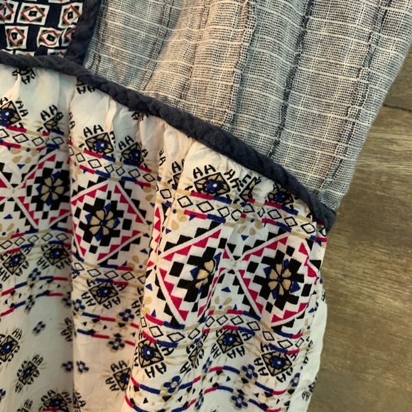💥☀️Hem & Thread Aztec Print TankTop☀️💥 - Picture 4 of 5